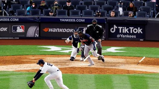 4-1. Anderson y los Bravos superan a Kluber y los Yanquis