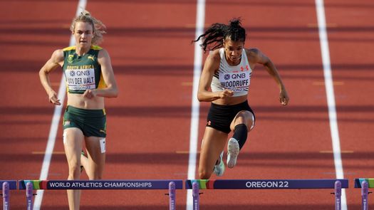 Gianna Woodruff logró su mejor marca del año en Florencia