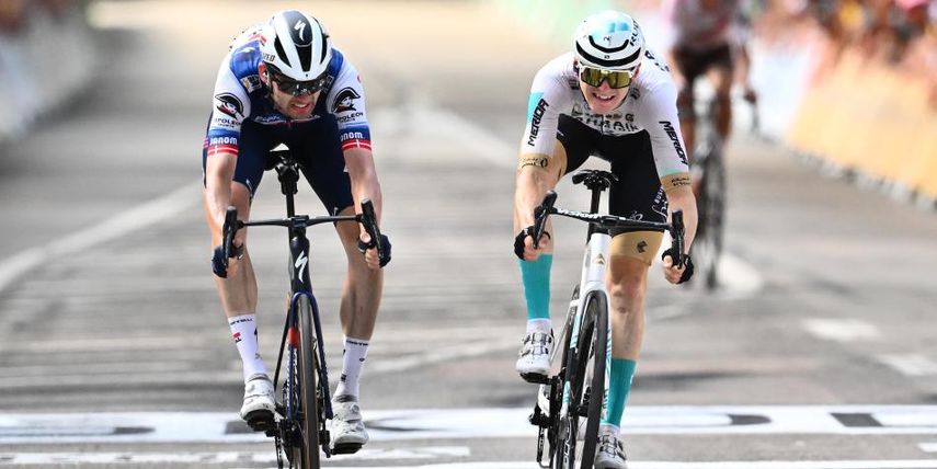 Mohoric se lleva la Etapa 19 con un foto finish