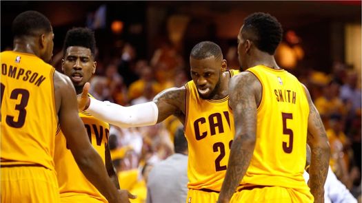 118-88. James y Cavaliers barren a Hawks y vuelven a las Finales de la NBA