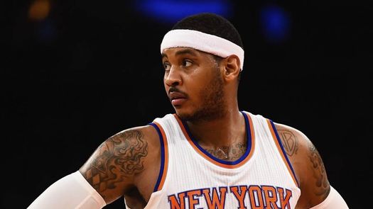 Carmelo Anthony se volvió a resentir de la rodilla izquierda