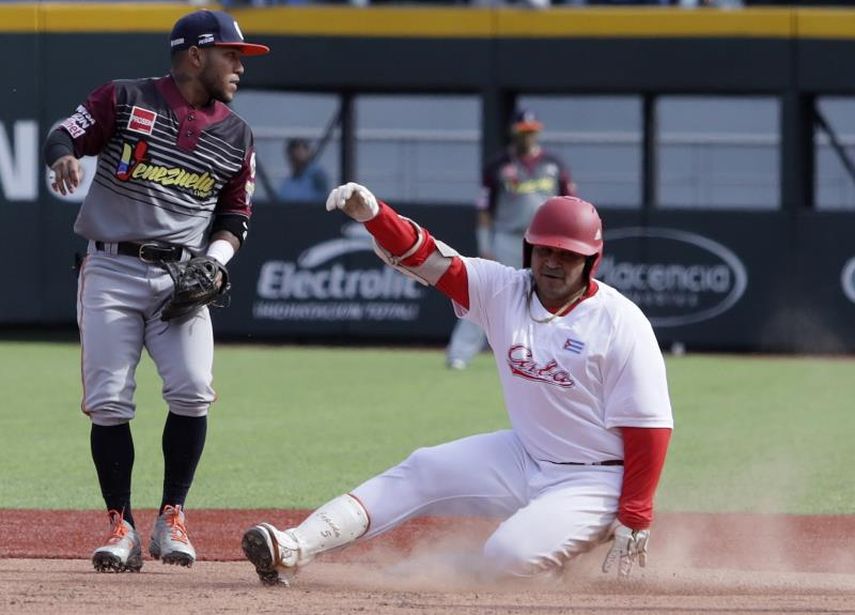 Luis Sardiñas lidera a venezolanos en inicio de la Liga Mexicana de Béisbol
