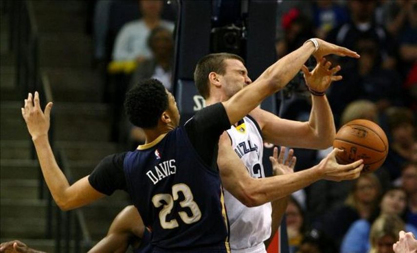 114-99. Davis aportó 35 puntos y Pelicans fueron superiores a Timberwolves