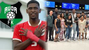 Josué Vergara junto a su familia y José Luis Rodríguez de Fútbol Consultants.&nbsp;