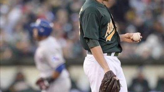 3-1. Milone domina desde la lomita a los Cardenales y los vence