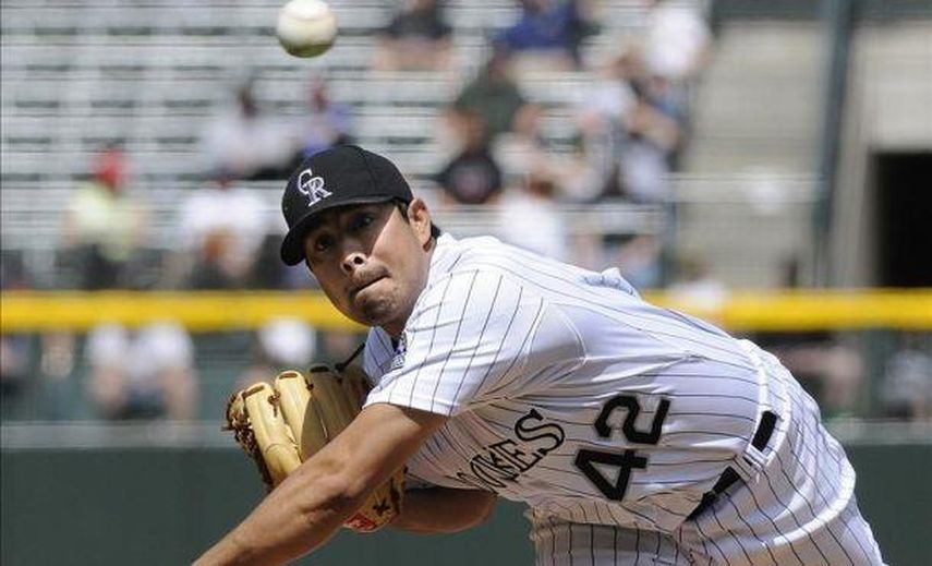16-2. De la Rosa y los Rockies hacen perder terreno a los Dodgers
