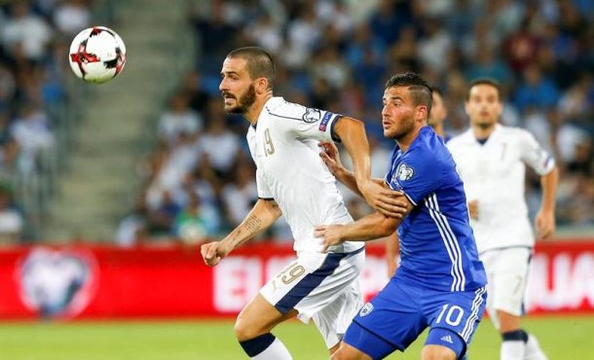 España arrolla, Bale golea e Italia gana