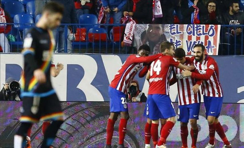 3-0. Correa y Griezmann clasifican a un Atlético práctico