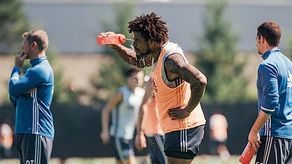 Seattle Sounders habilitan a Román Torres