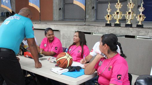 Clínica de arbitraje para el Baloncesto Kiwanis