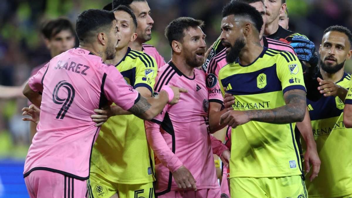 Messi y Godoy tuvieron un roce agresivo en los octavos de final de la Copa de Campeones Concacaf. 