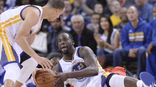 126-105. Curry hace la diferencia para Warriors en un duelo de ganadores