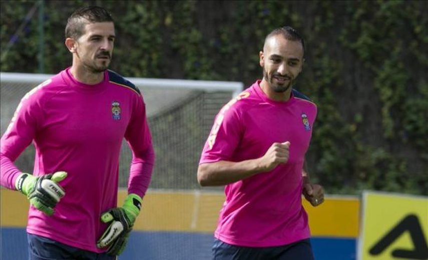Varas cree que deben controlar el contraataque y el balón parado del Atlético