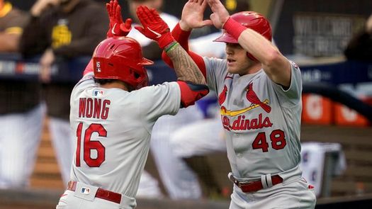 9-3. Bader pega grand slam y marca el triunfo de los Cardenales