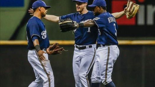 1-0. Schafer y los Cerveceros calientan la carrera por el segundo comodín