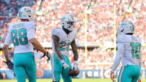 Dolphins vencen a los Bears 35 a 32