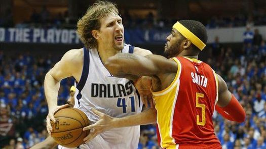 Triunfos de Cavaliers y Wizards; Clippers empatan la serie; Mavericks sobreviven