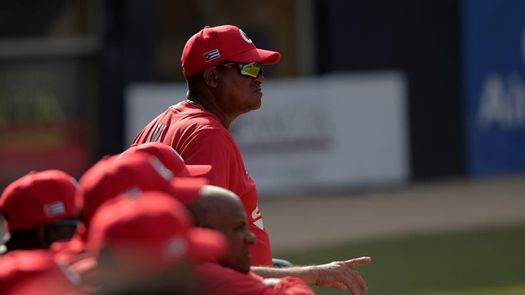 Cuba suspende la preparación para la Copa del Caribe de béisbol por casos de covid-19