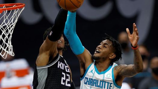 102-113. Ante los Thunder, Jalen McDaniels anota 21 puntos y los Hornets consolidan su liderato