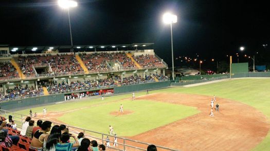 Veraguas le quitó el invicto a Los Santos