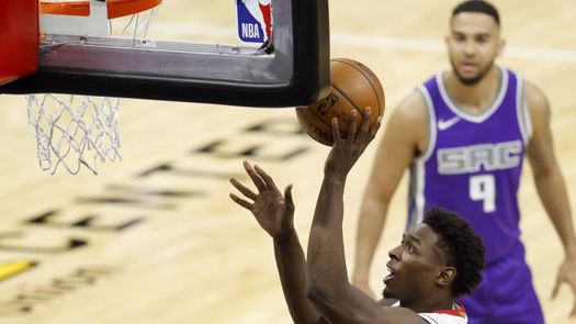 Tate se une a Ball, Edwards, Haliburton y Bey al Primer Equipo Novatos