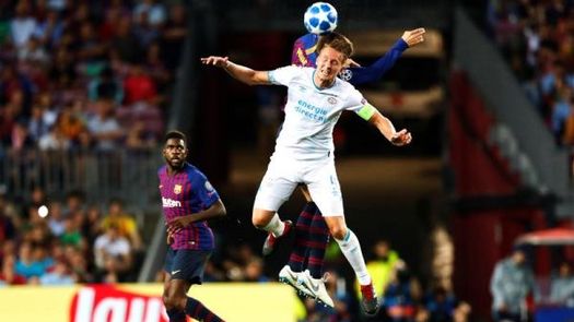 El nuevo horario europeo no asusta al aficionado del Camp Nou