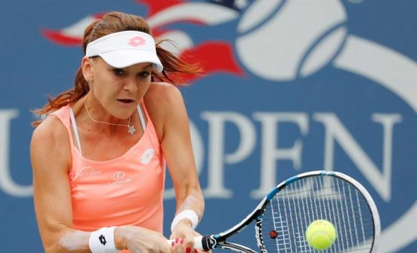 La polaca Radwanska pasa a octavos tras vencer a la francesa Caroline García