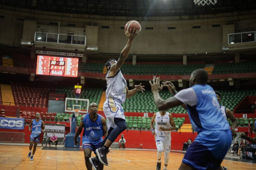 Dragones de Don Bosco sueñan con su primera semifinal de LPB