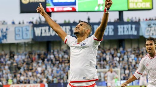 Aníbal Godoy entre los nominados para el premio Latino del Año 2015 en la MLS