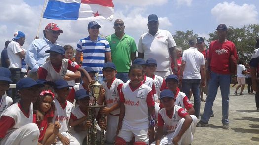 Panamá Metro apaleó ayer 16-0 a Oeste en partido por el título de la categoría pre infantil