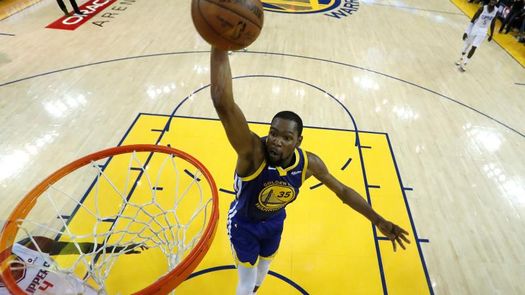 Durant defiende a los Warriors y rechaza que tuviesen algo que ver con su lesión