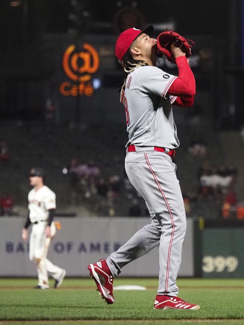 5-3. El dominicano Castillo domina con su serpentina a los Cardenales