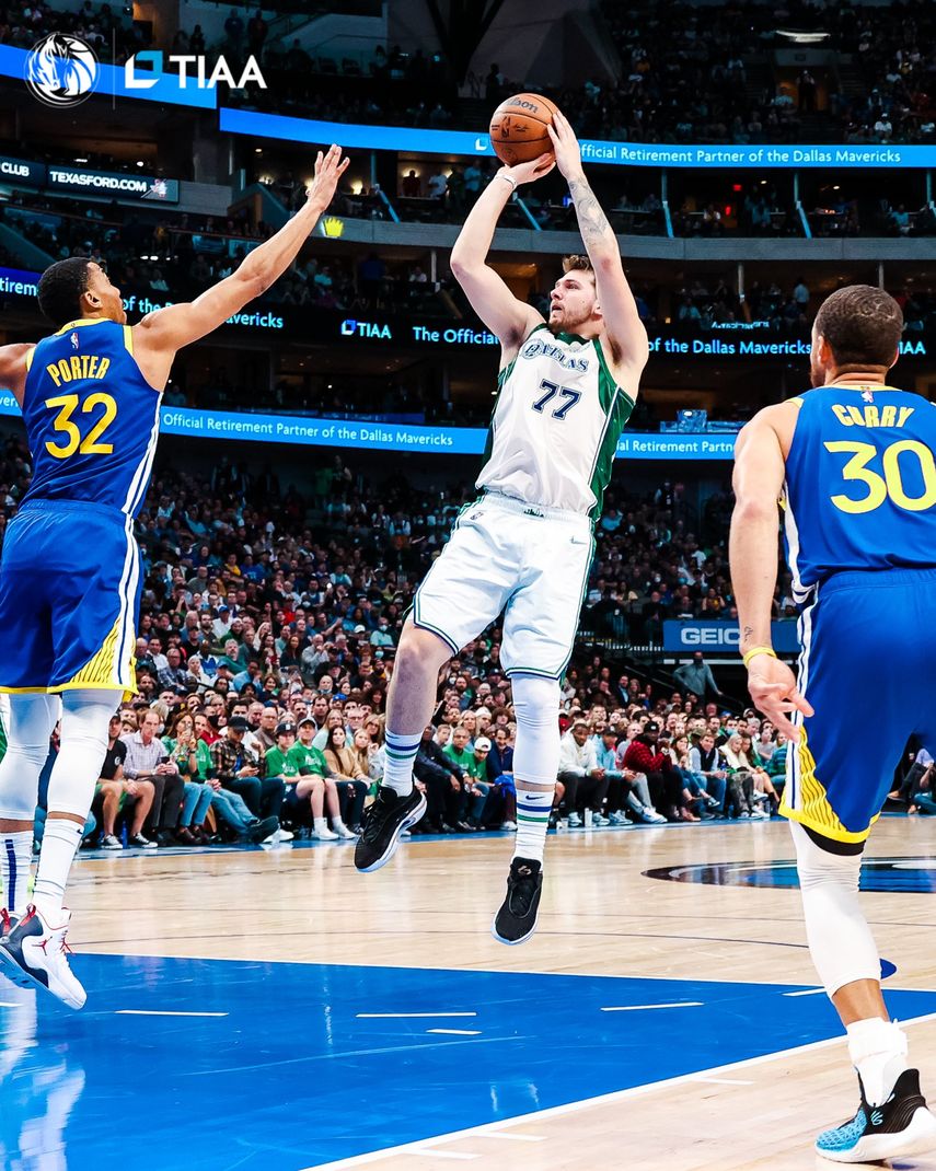 Doncic anotó 41 puntos 10 rebotes y 9 asistencias en la victoria de los Mavericks ante los Warriors 122 a 113