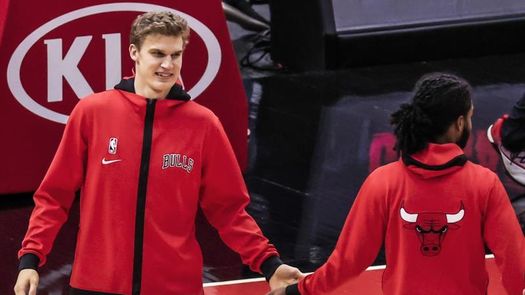 100-120. Coby White lidera ataque ganador de los Bulls ante los diezmados Rockets