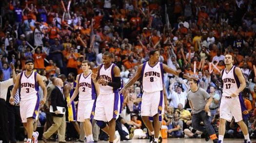 90-99. Bledsoe conduce a los Suns contra los Knicks que tuvieron a Anthony de regreso