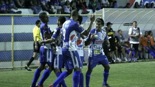 Panameños vieron acción en la tercera jornada del Clausura Salvadoreño