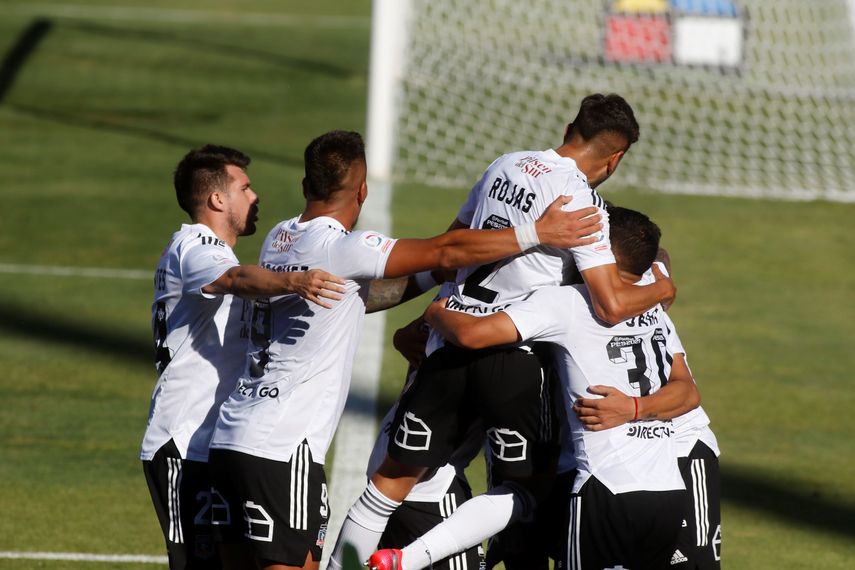 Colo-Colo asalta la cima del torneo chileno al cierre de la primera vuelta
