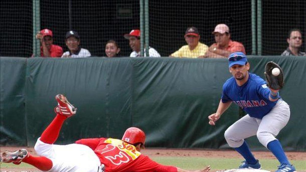 Los Diablos Rojos vencen a los Tigres y mantienen ventaja en el primer lugar