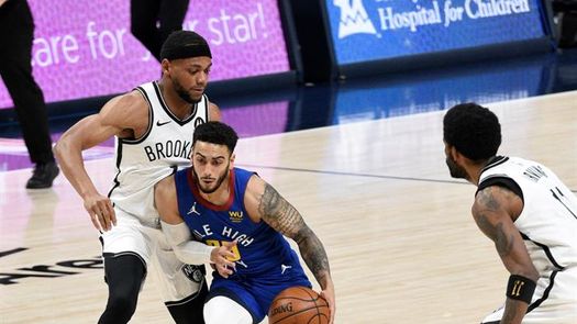 91-104. Ante los Pistons, Howard y Jokic ponen a los Nuggets terceros en el Oeste de la NBA