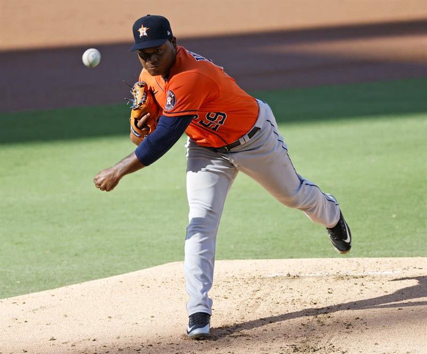 7-3. Valdez y Correa pegan jonrones contra los Medias Blancas