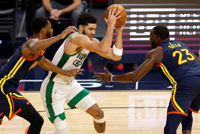 119-114.Tatum pierde el duelo encestador con Curry, pero los Celtics vencen a los Warriors