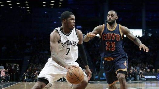 106-98. Johnson y López mantienen a los Nets a la caza de las finales