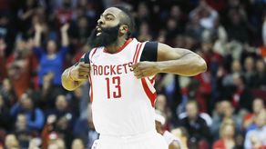 88-87. Harden y los Rockets ascienden al liderato y hunden a los Sixers