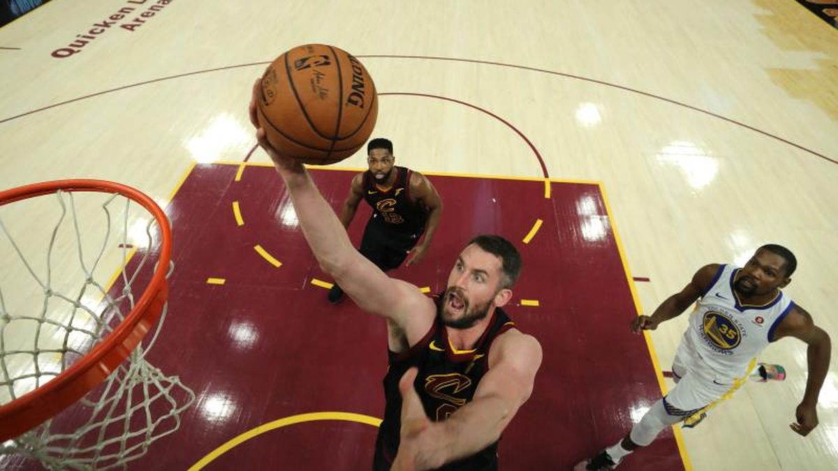 112-115. Love anota canasta ganadora y Cavaliers cortan racha perdedora