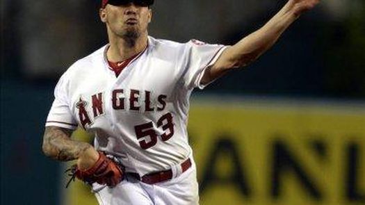 10-2. Santiago pone bajo su control a los Vigilantes