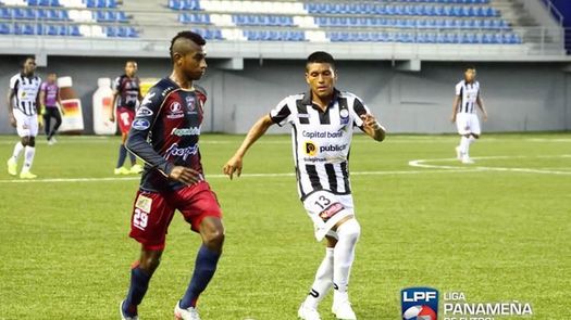 Árabe Unido hace historia, Plaza Amador gana el Clásico, Chepo rompe racha negativa