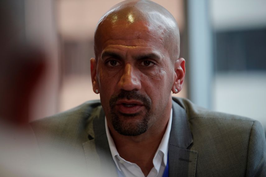 Juan Sebastián Verón desea que Maradona salve a Gimnasia del descenso