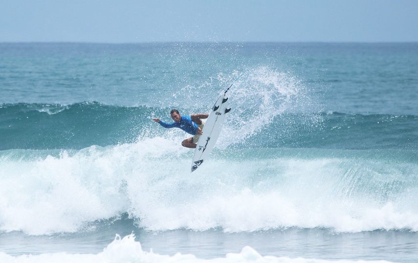 Tao, Oli e Izzy a segunda ronda