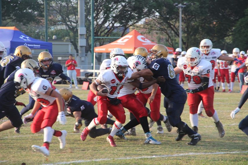 Raiders implantan nueva marca en la categoría Varsity de Kiwanis