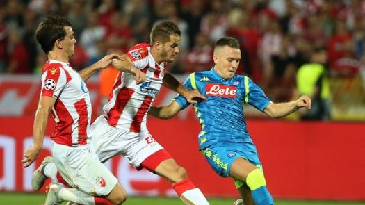 0-0. El Nápoles se atasca ante el muro defensivo del Estrella Roja